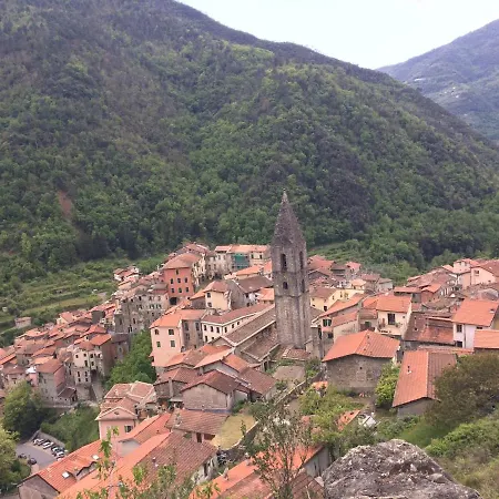 Hébergement de vacances Charming House With Garden And Beautiful Views Pigna